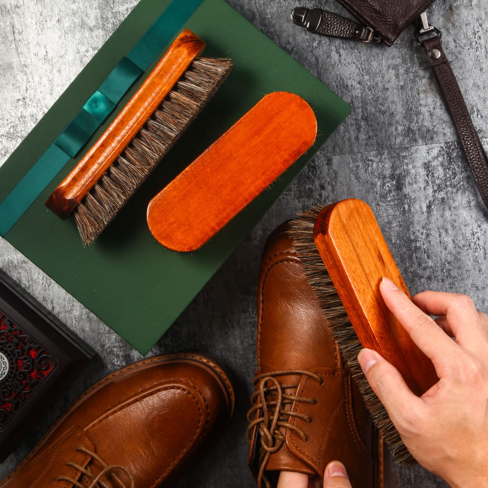 4 Pcs Horsehair Shine Shoes Brush Kit Polish Dauber Applicators Cleaning Leather Shoes Boots Care Brushes Suede Cleaner Brush with Microfiber Shoe Gloves (3 Count)