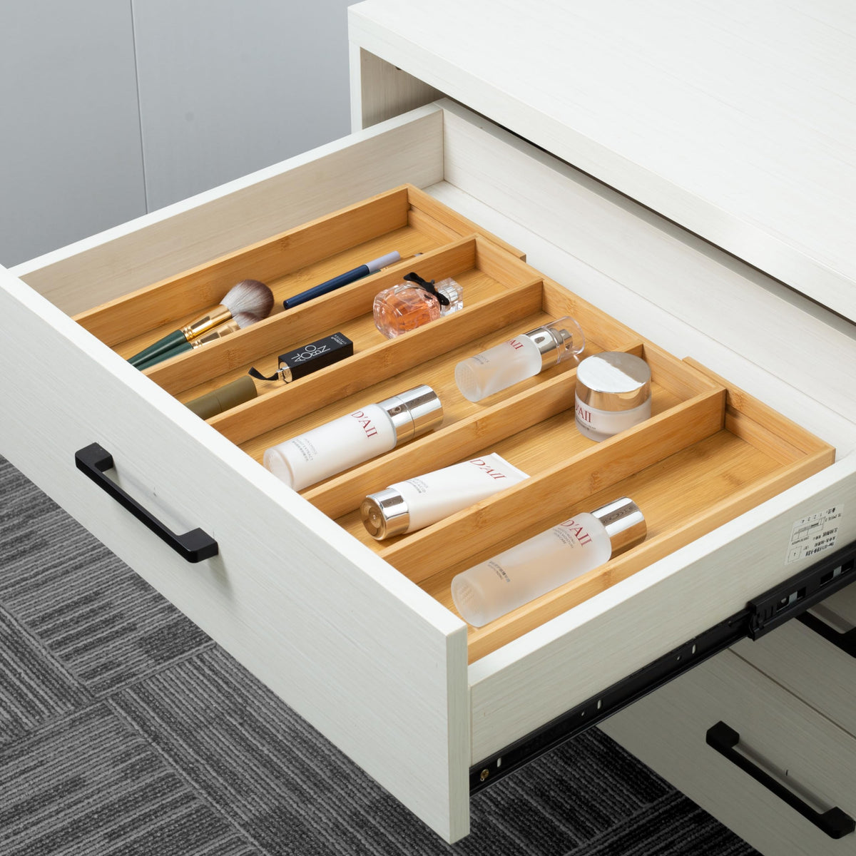 Bamboo Expandable Kitchen Drawer Organizer Silverware Utensil Tray