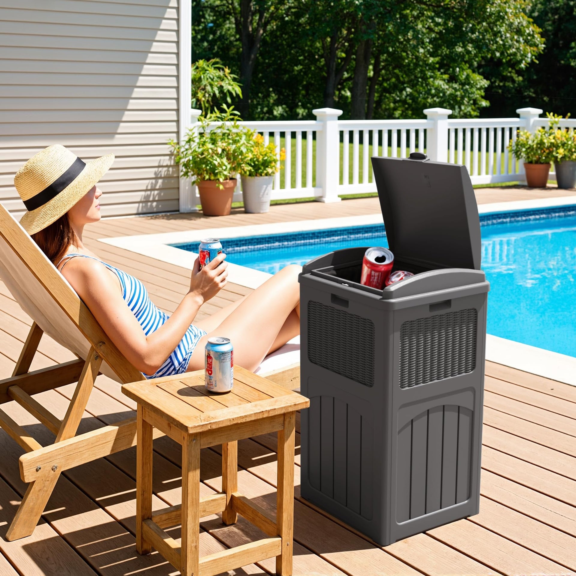 33 Gallon Outdoor Trash Can with Lid