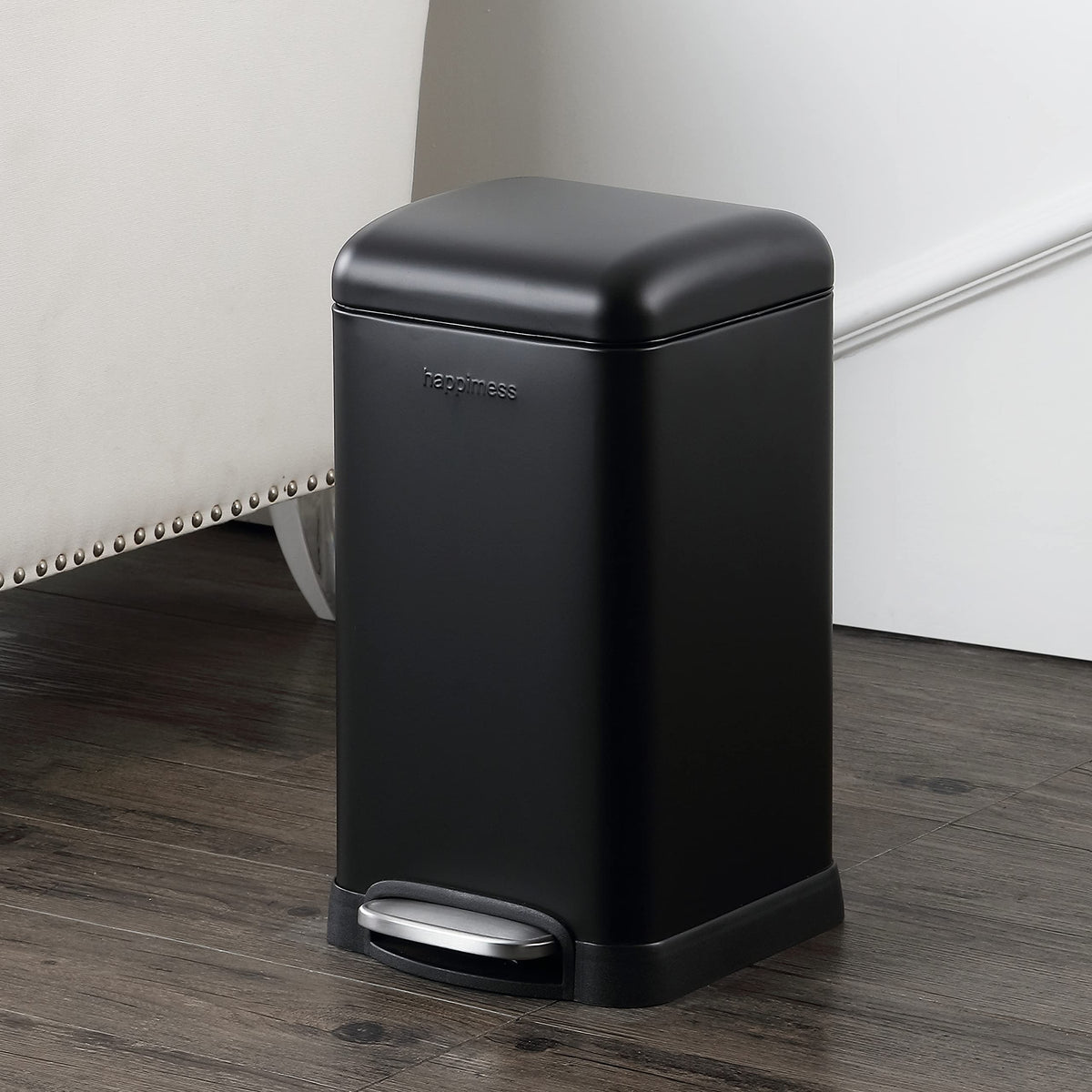 Betty Retro Mini 3.2 Gal Step Trash Can