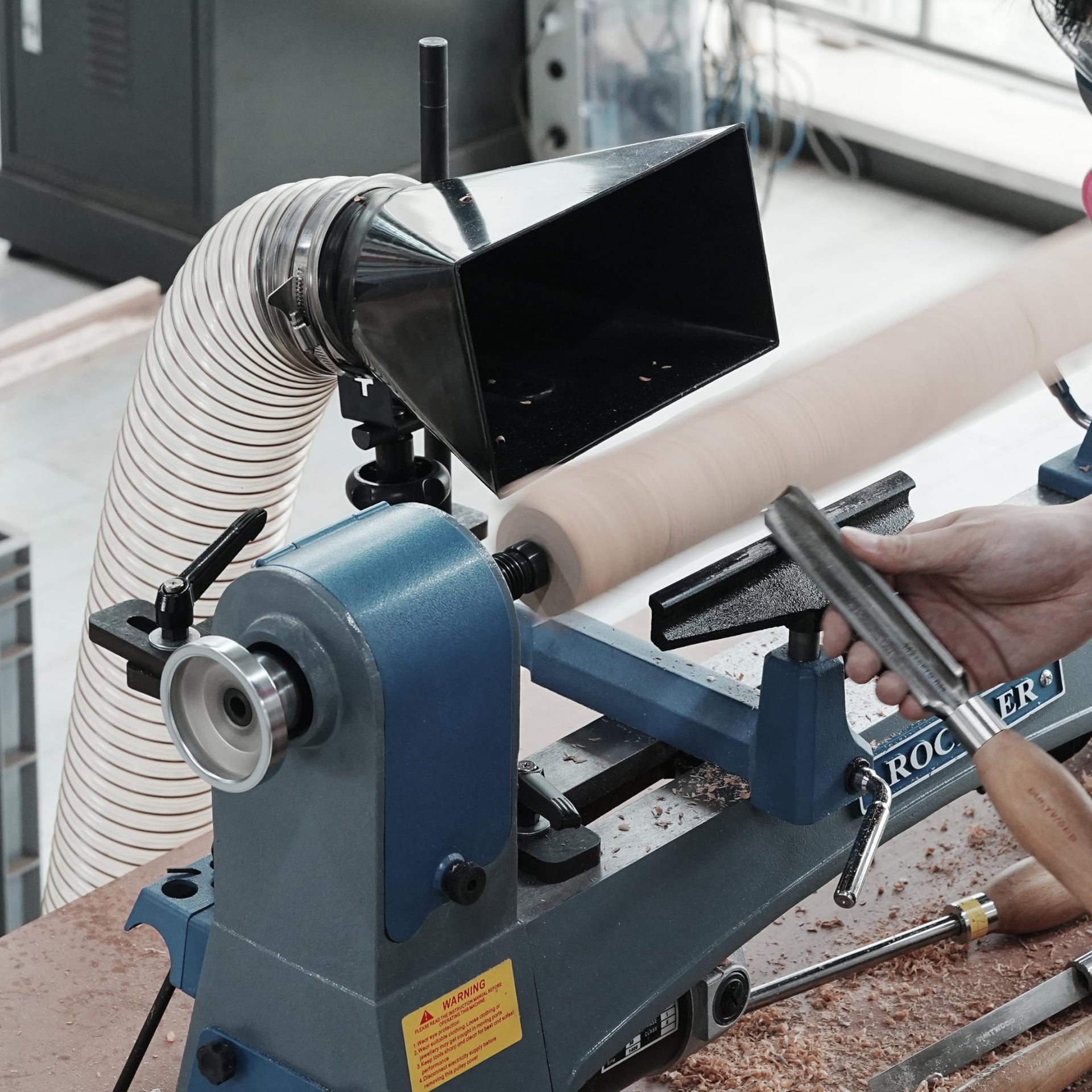 Woodturning Dust Hood Installed on Woodlathe for Effective Dust Extraction Collection