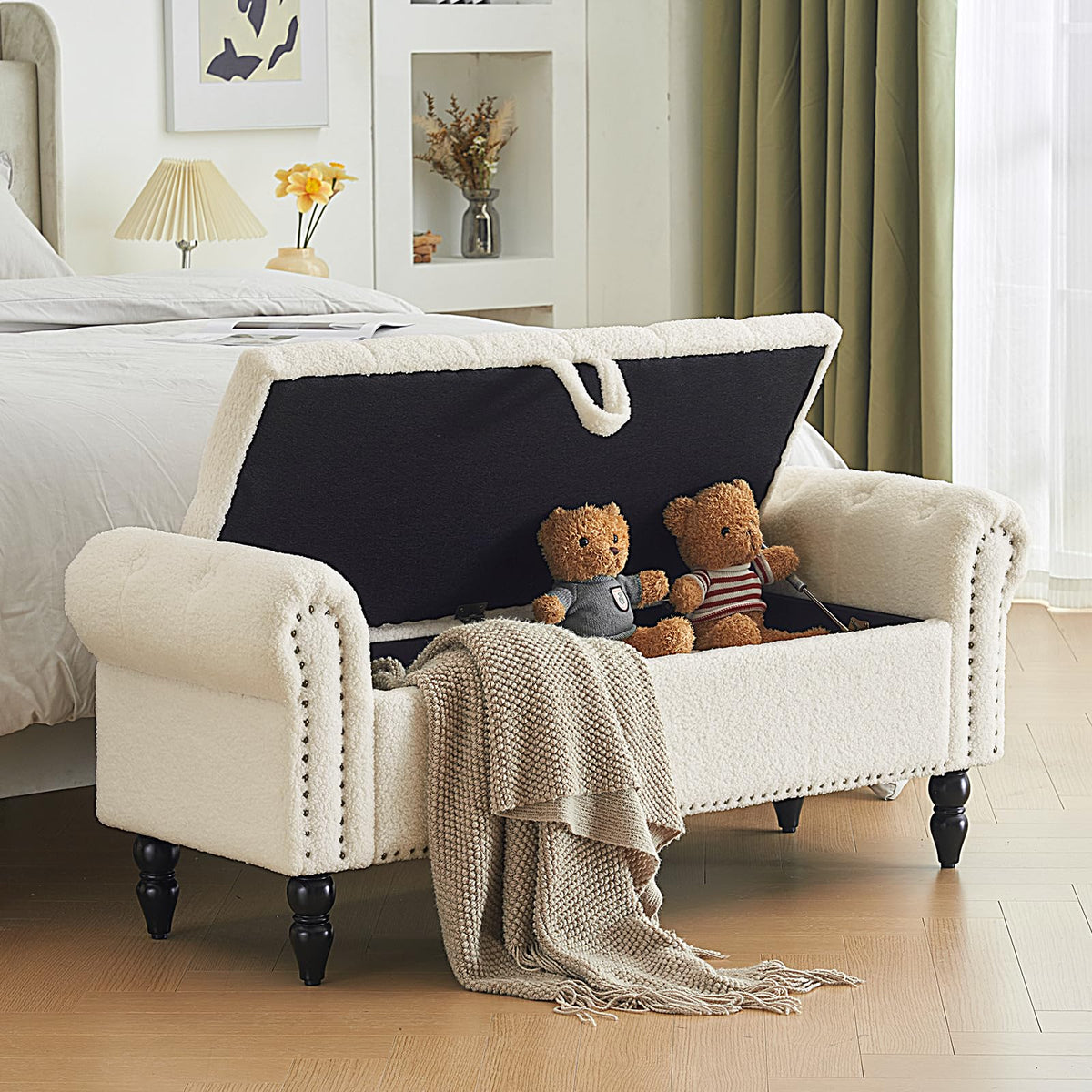 Storage Ottoman Bench for Queen Size Bed