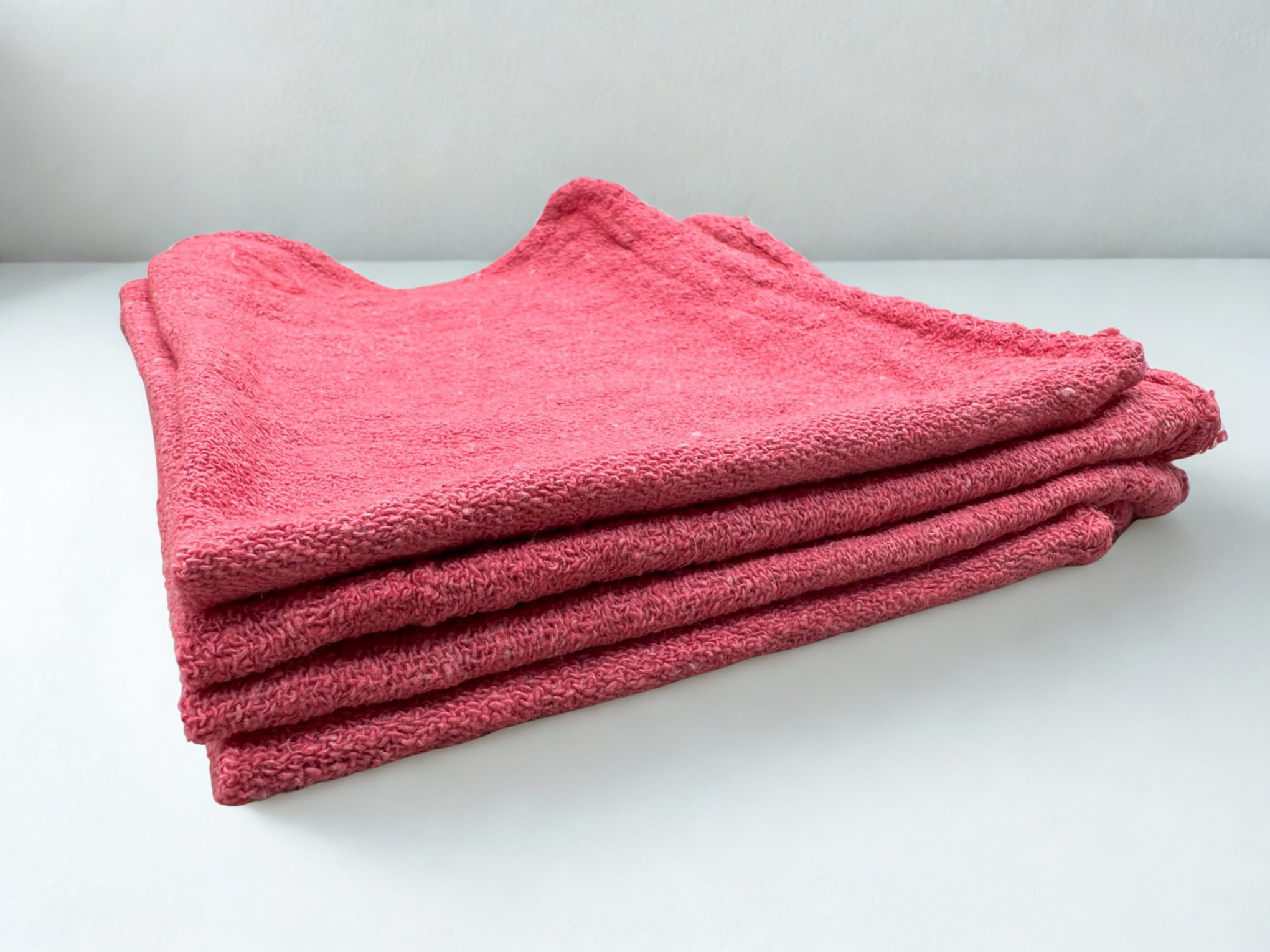 Angel-in-Armor Red Shop Towels (14”x14”) – 500 Unit Box of Lint-Free Cotton Shop Towel Cleaning Rags – Durable Shop Rags for Auto, Garage, Industrial, and Commercial Use (500 Count)