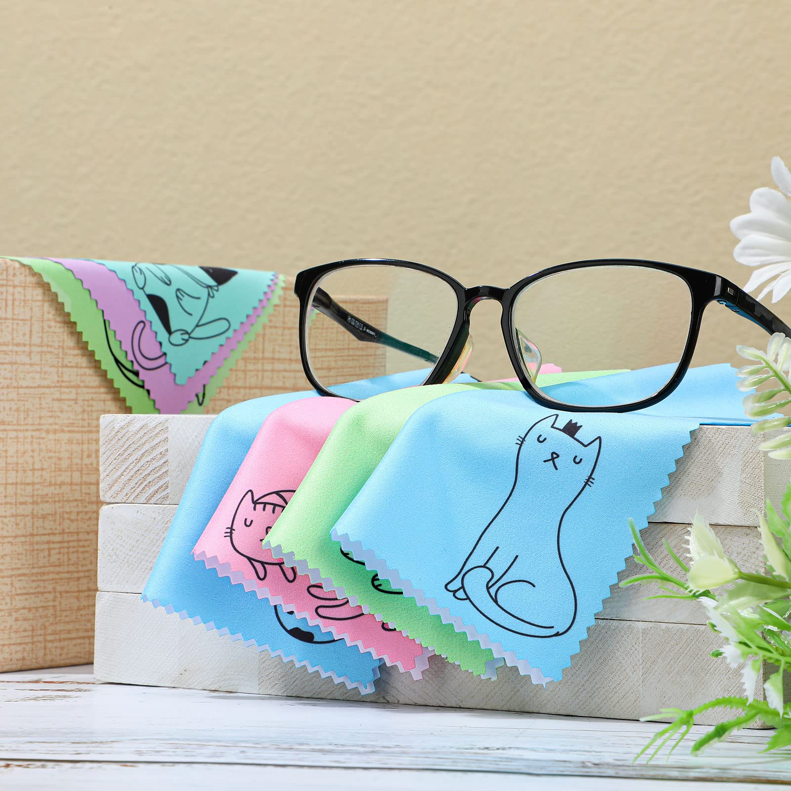 20 Pcs Microfiber Cleaning Cloth Cute Kitty Cat Design Microfiber Cloth Gift Soft Multicolor Glasses Cleaner for Eyeglasses Camera Lens Cell Phone Screens Glasses