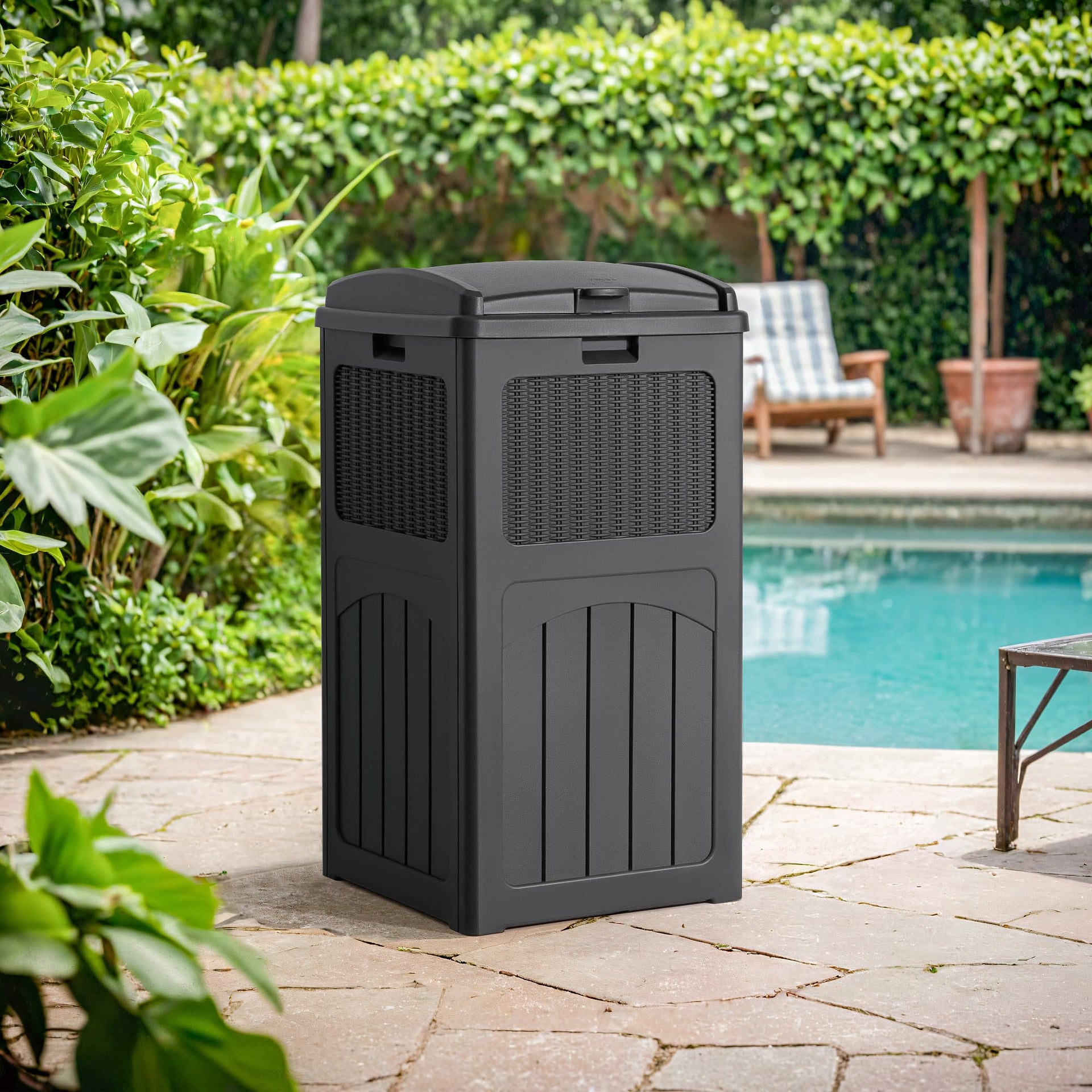 30 Gallon Trash Can