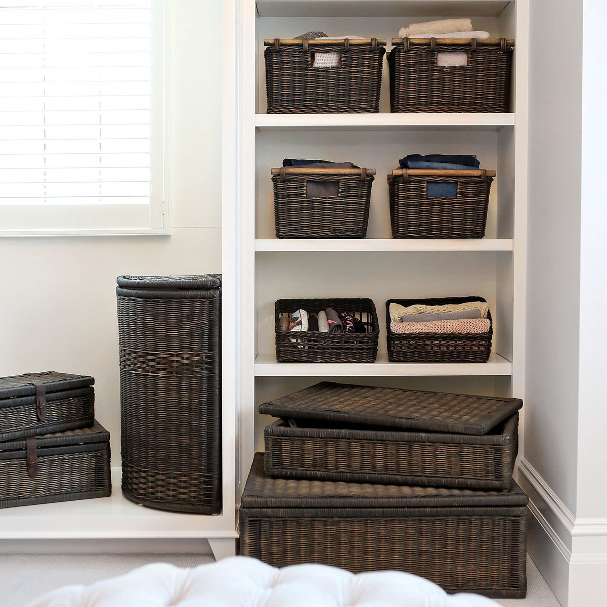 Pole Handle Wicker Storage Basket