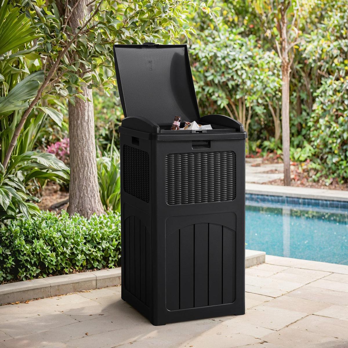 30 Gallon Trash Can