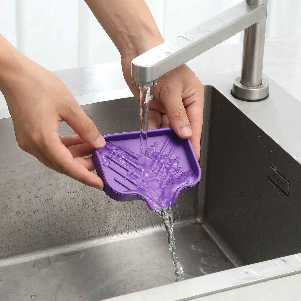 Silicone Soap Dish with Drain Spout