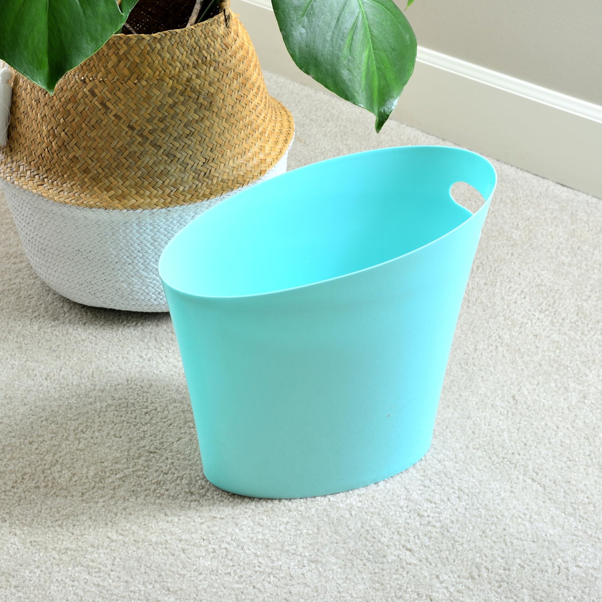 2 Gallon Slim Trash Can
