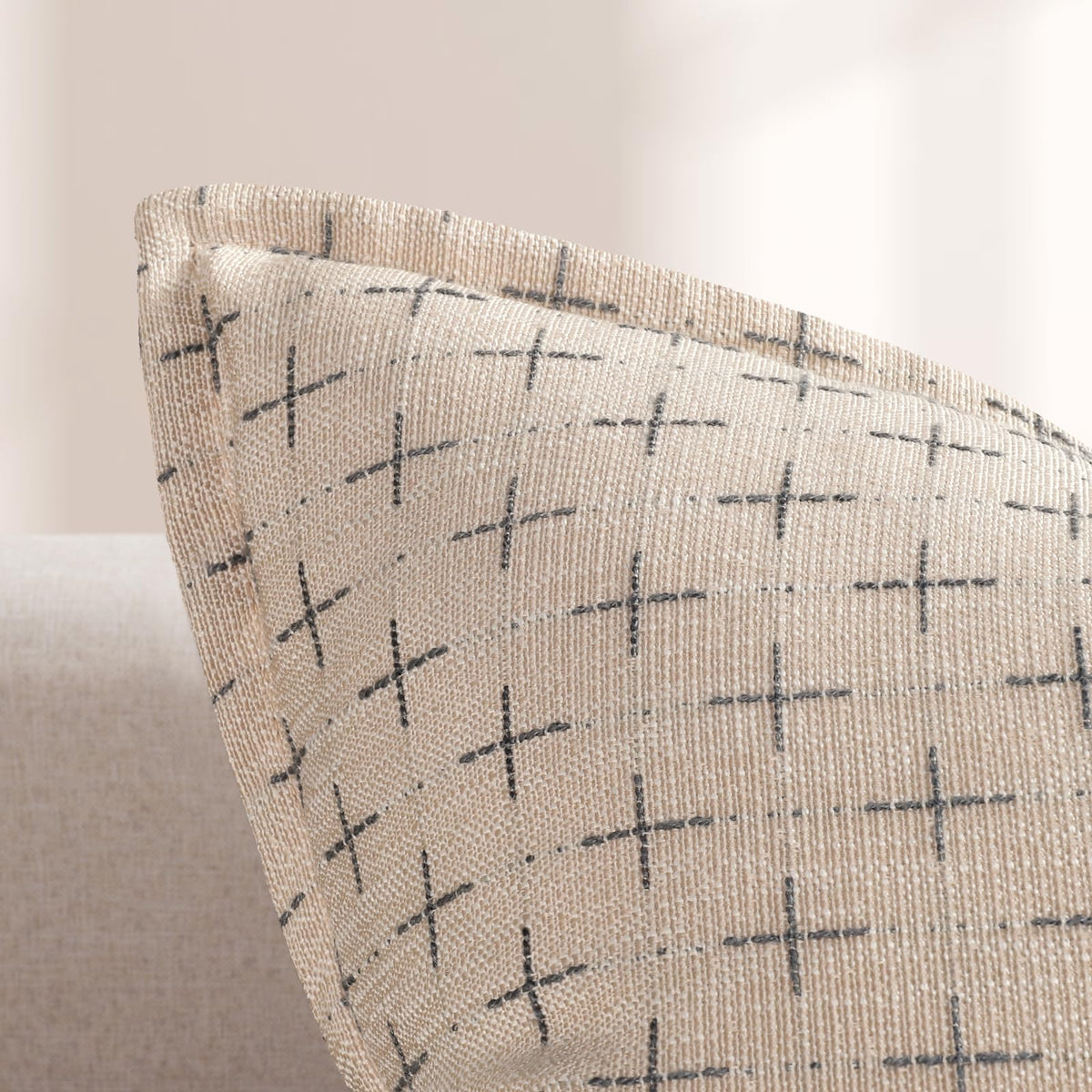 Pillow Covers 18x18 Set of 2 Soft Polyester Textured Pillow Covers with Stylish Flange Edge Cozy Farmhouse Throw Pillows for Couch Bed Sofa Living Room (2 Count)