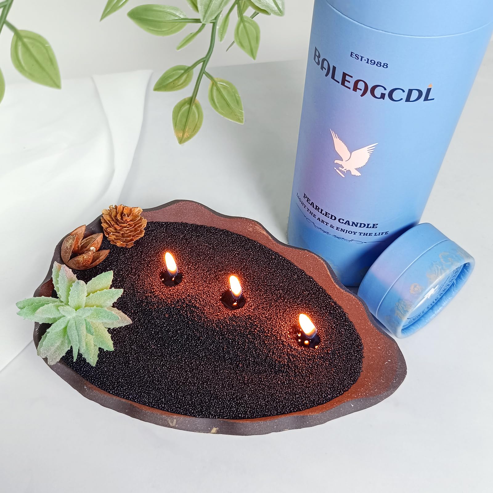 Sandalwood Scented Black Pearled Candle 18oz Luxury Sand Candle Granulated Wax (18 Ounce)