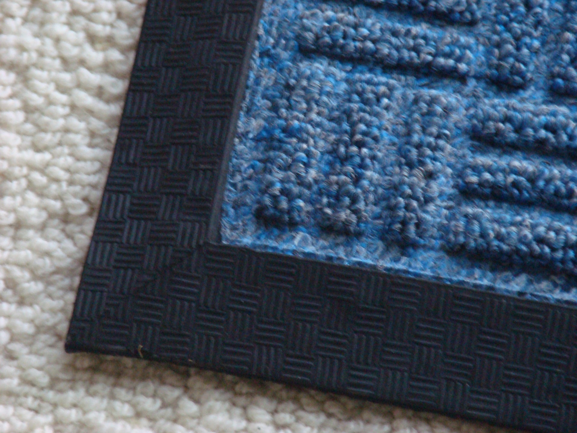 Water Retainer Front Door Mat