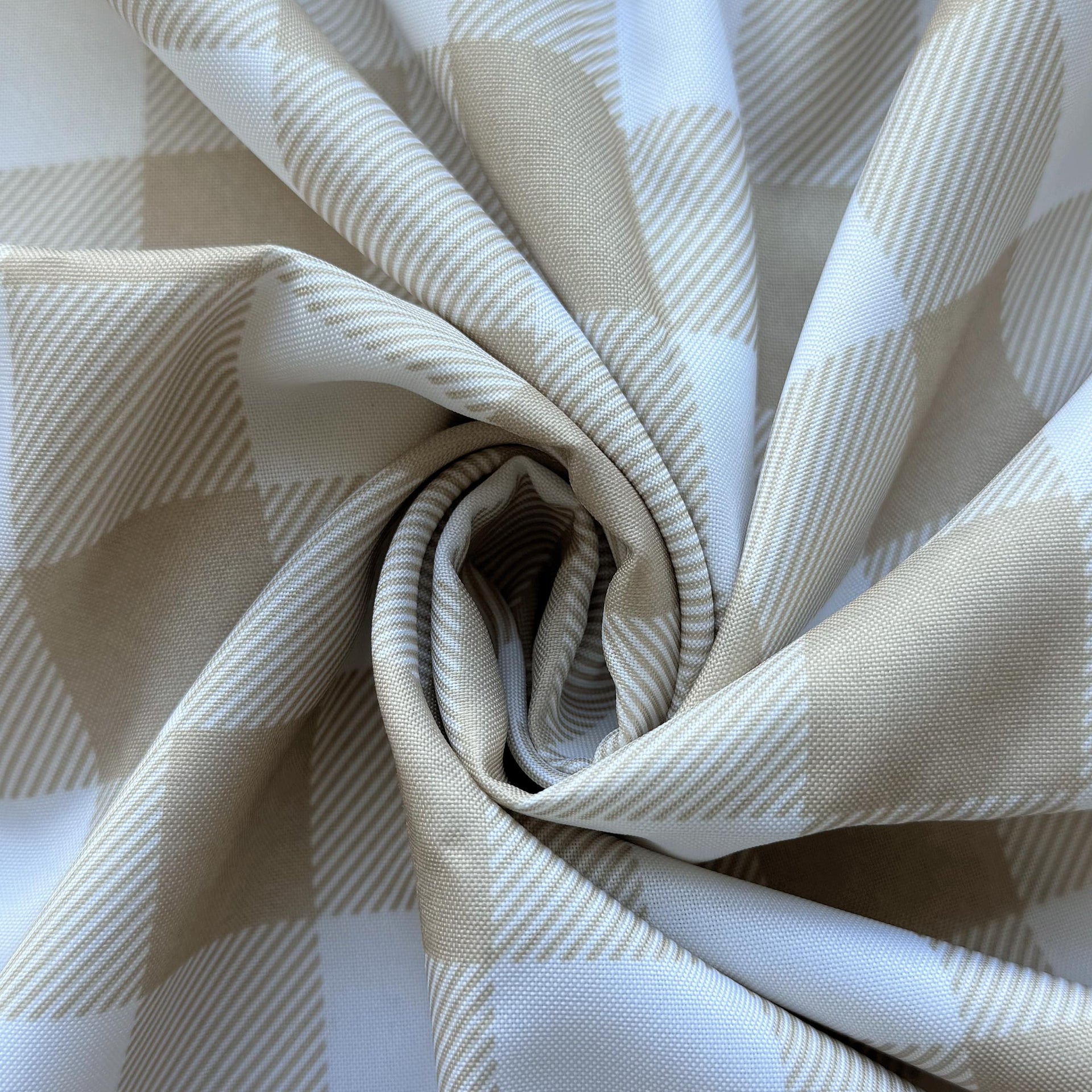 Classic Gingham Tablecloth Fabric