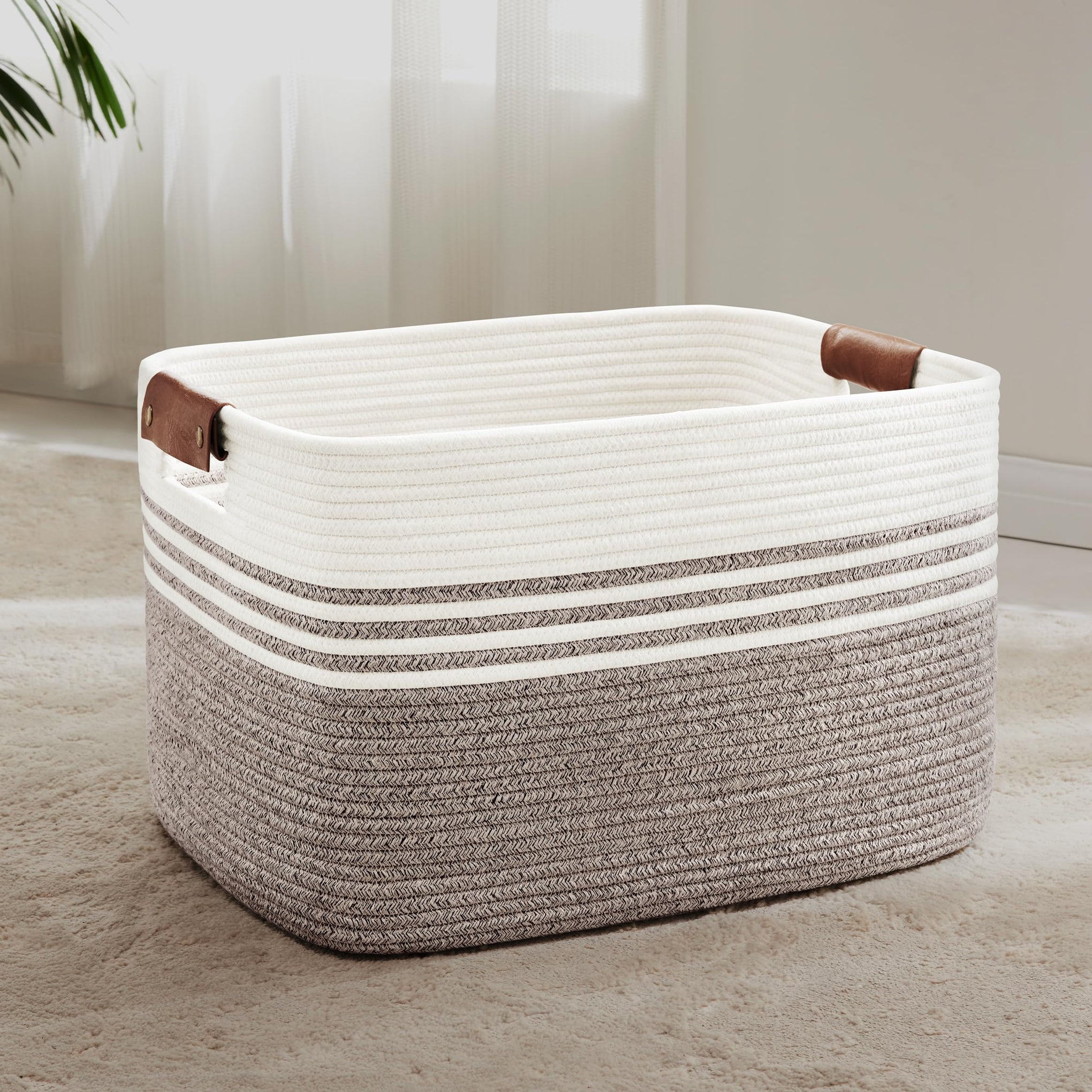 72L Woven Laundry Basket Hamper with Leather Handles