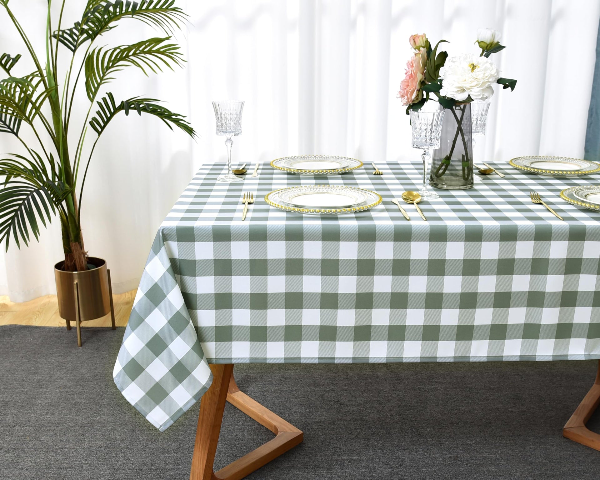 Classic Gingham Plaid Tablecloth Fabric