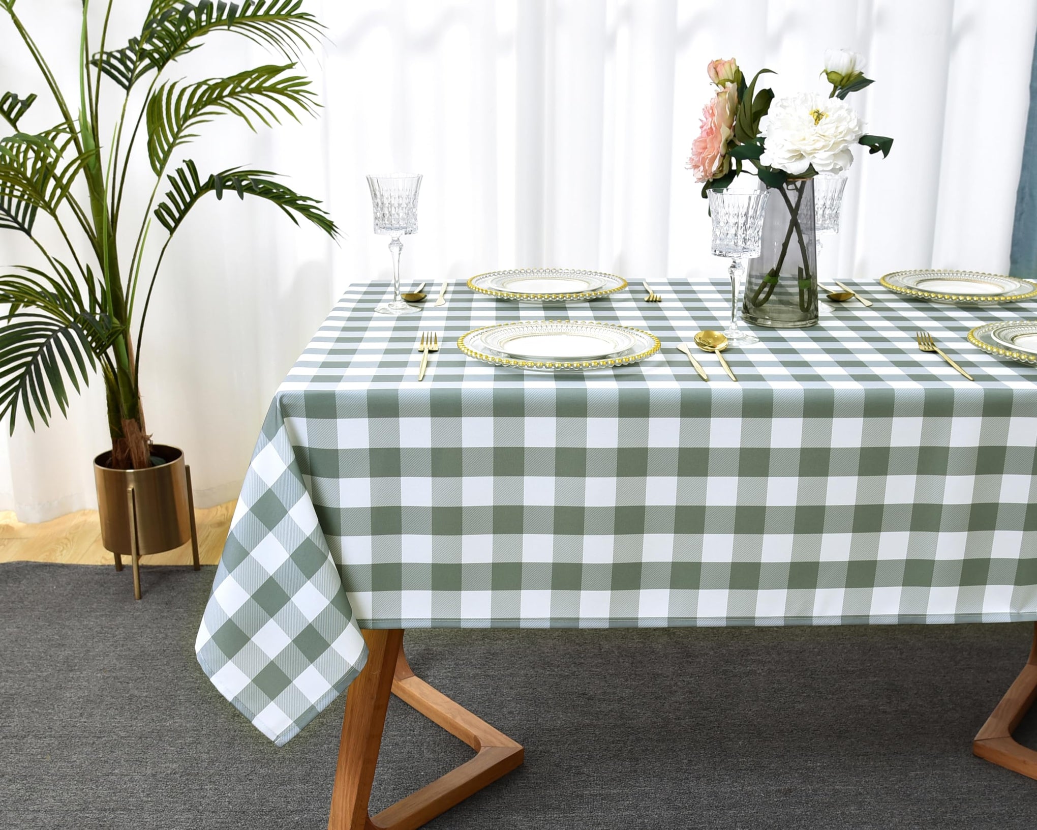 Classic Gingham Plaid Tablecloth Fabric