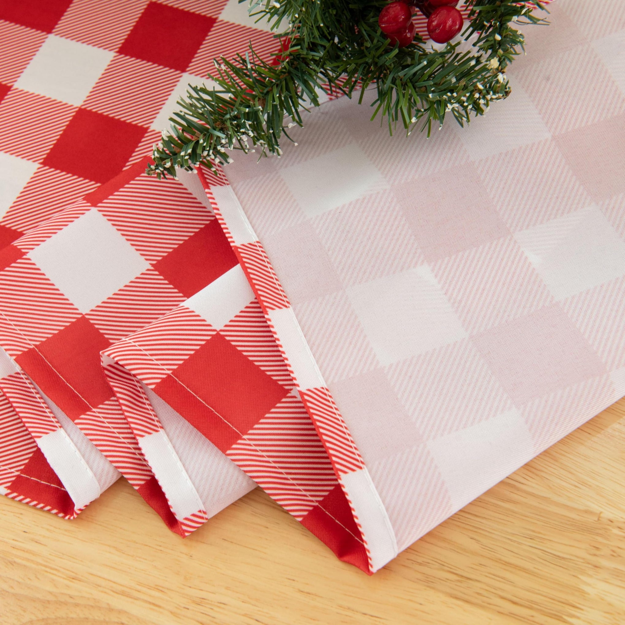 Waterproof Checkered Tablecloth Runner Fabric