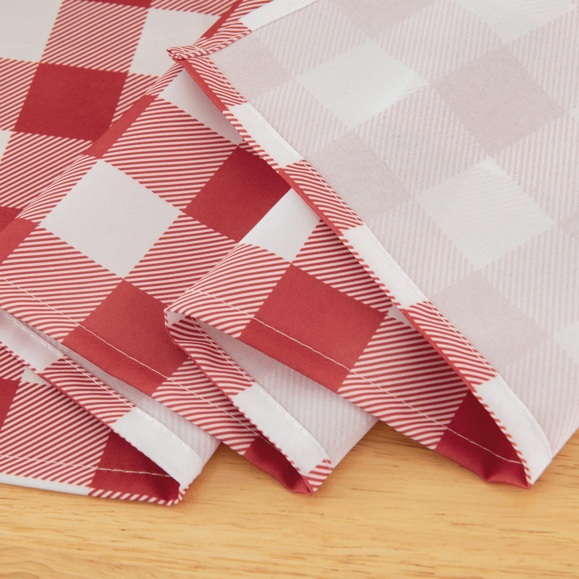 Classic Gingham Plaid Tablecloth Fabric