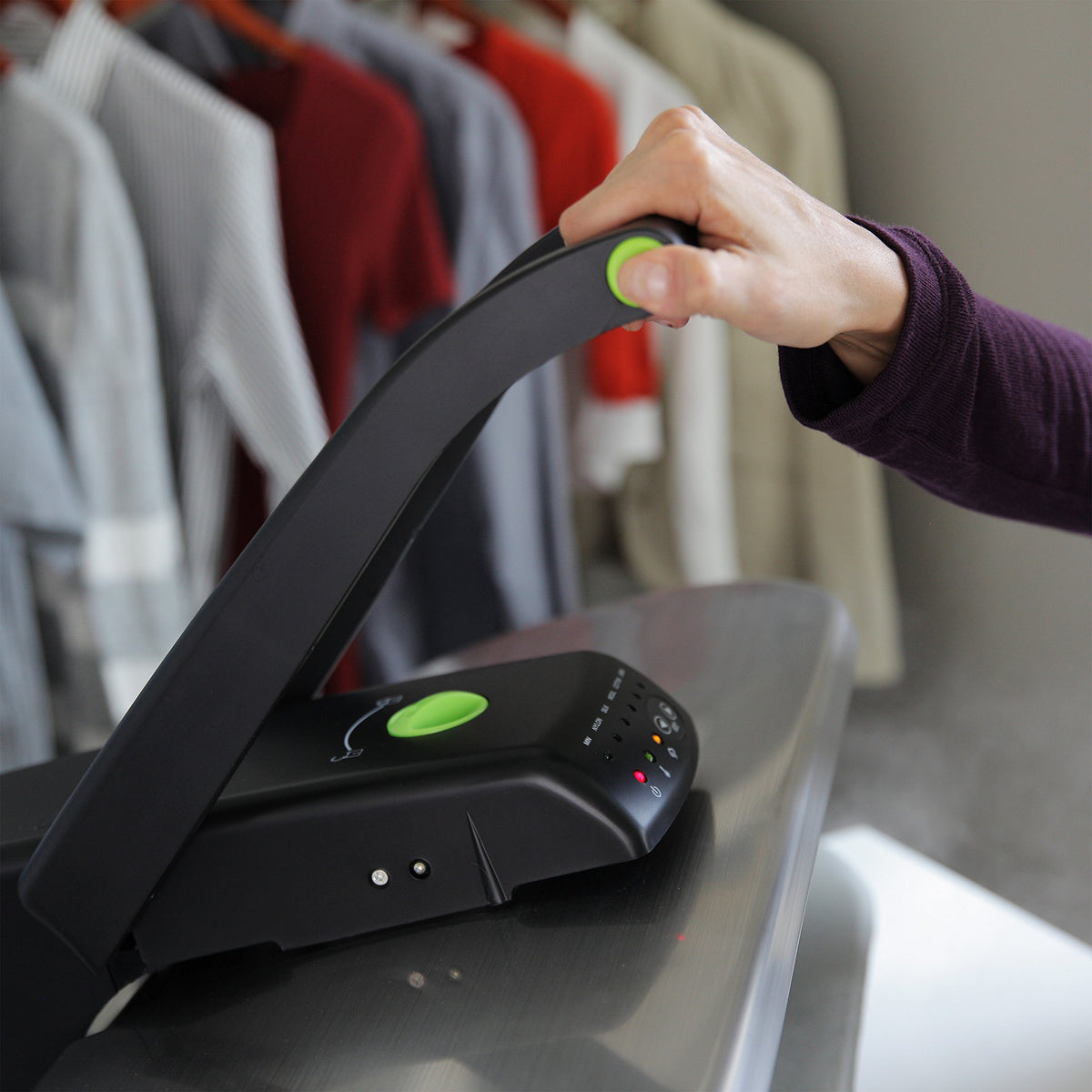 SF 680 Digital Steam Press with Multiple Fabric Settings and Steam Burst Function
