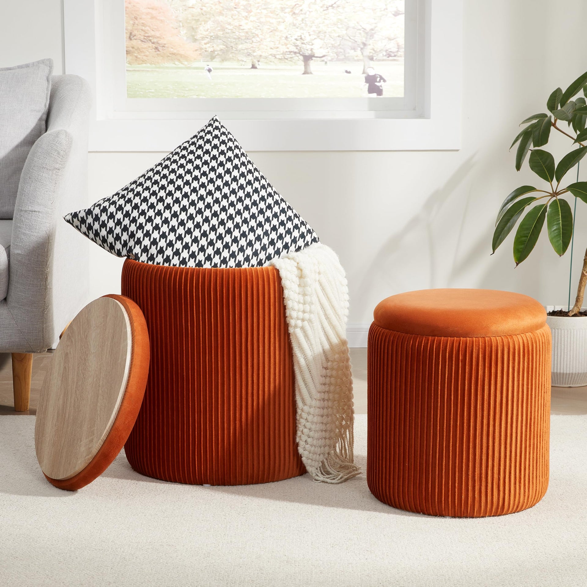 Round Ottoman with Storage Set of 2
