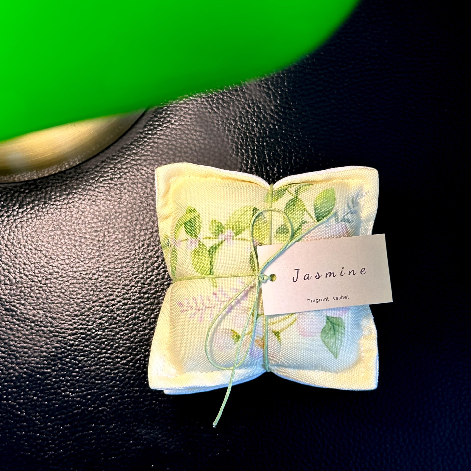 4 Pack Jasmine Sachet Bags for Drawers and Closets (4 Count)