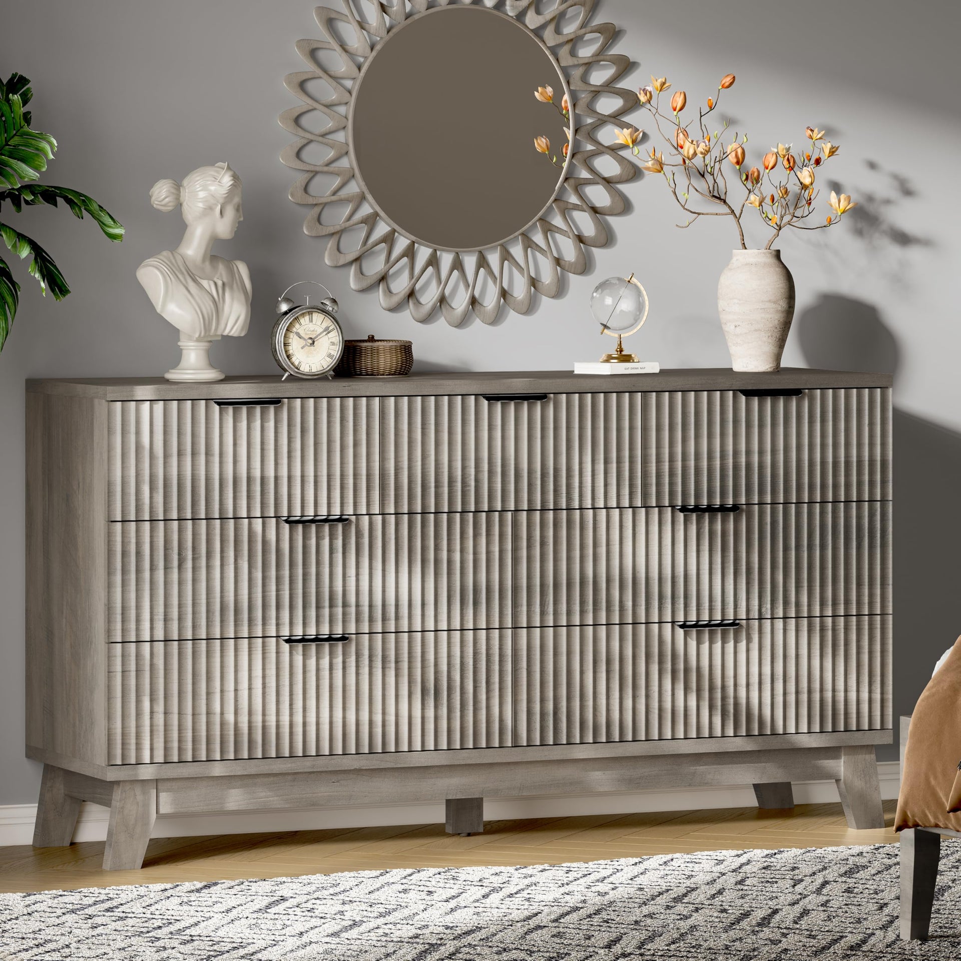 Fluted Dresser with 7 Drawers