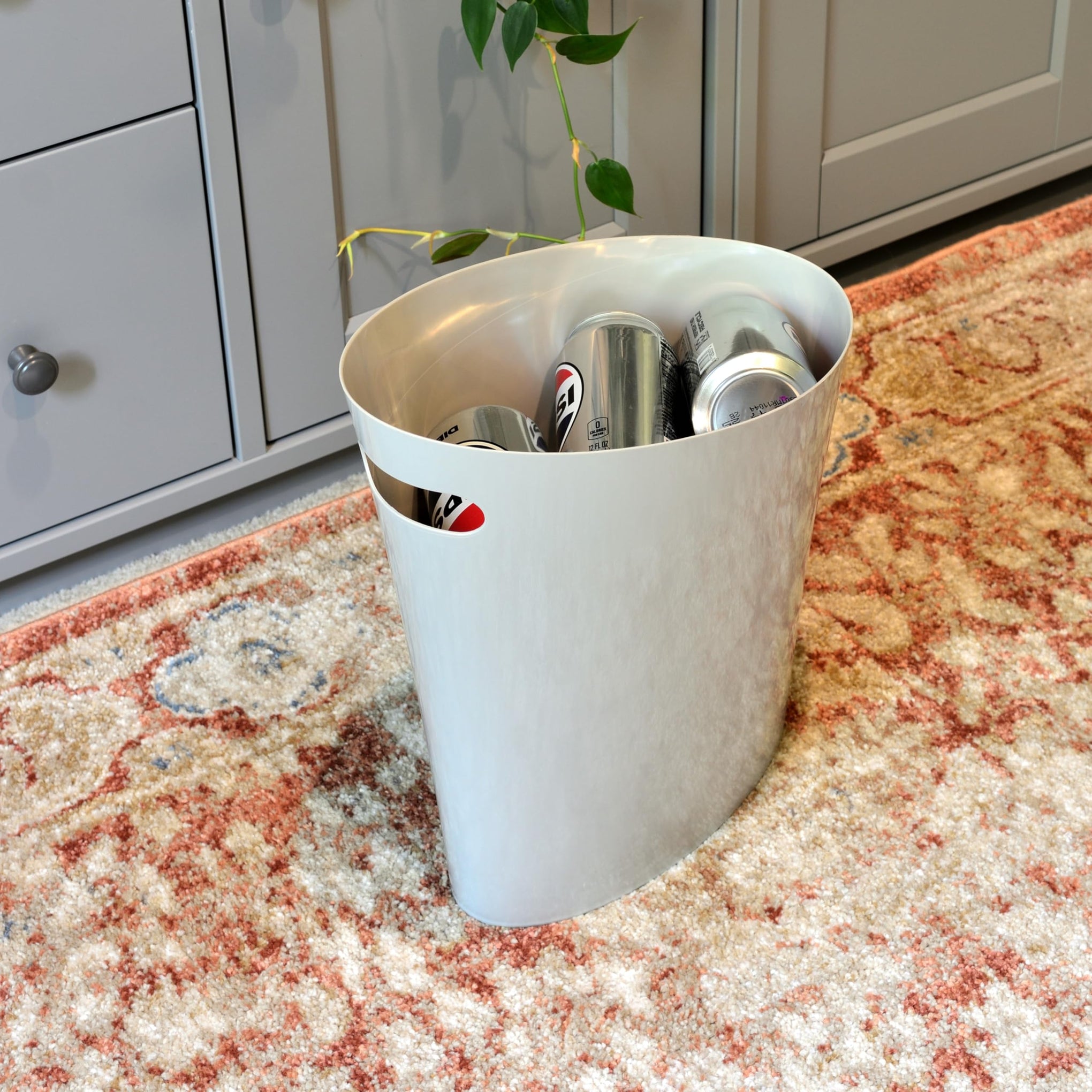 2 Gallon Slim Trash Can