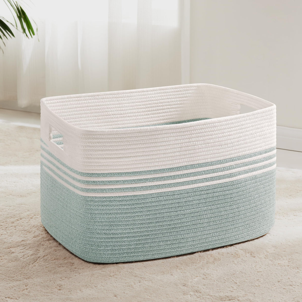 72L Large Woven Laundry Basket Hamper with Handles