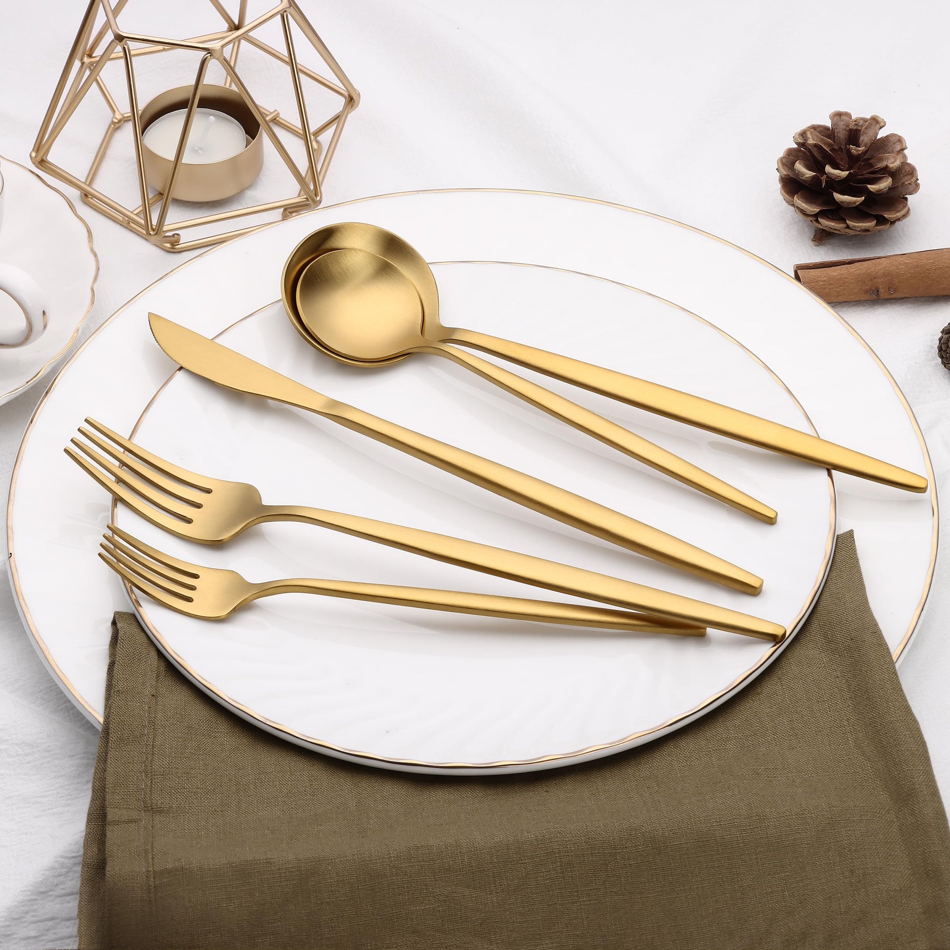 20 Piece Gold Silverware Set for 4