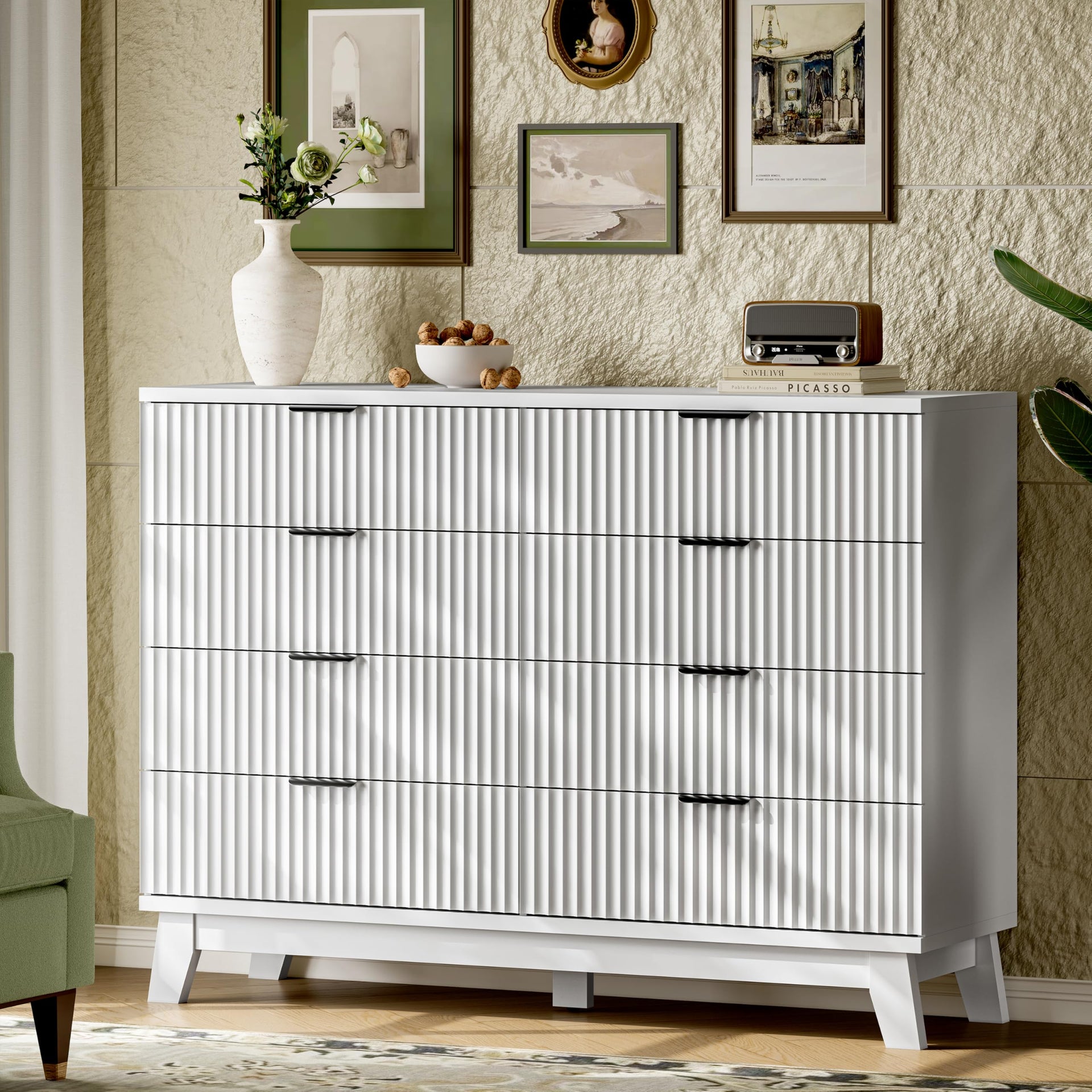 Fluted Dresser with 8 Drawers