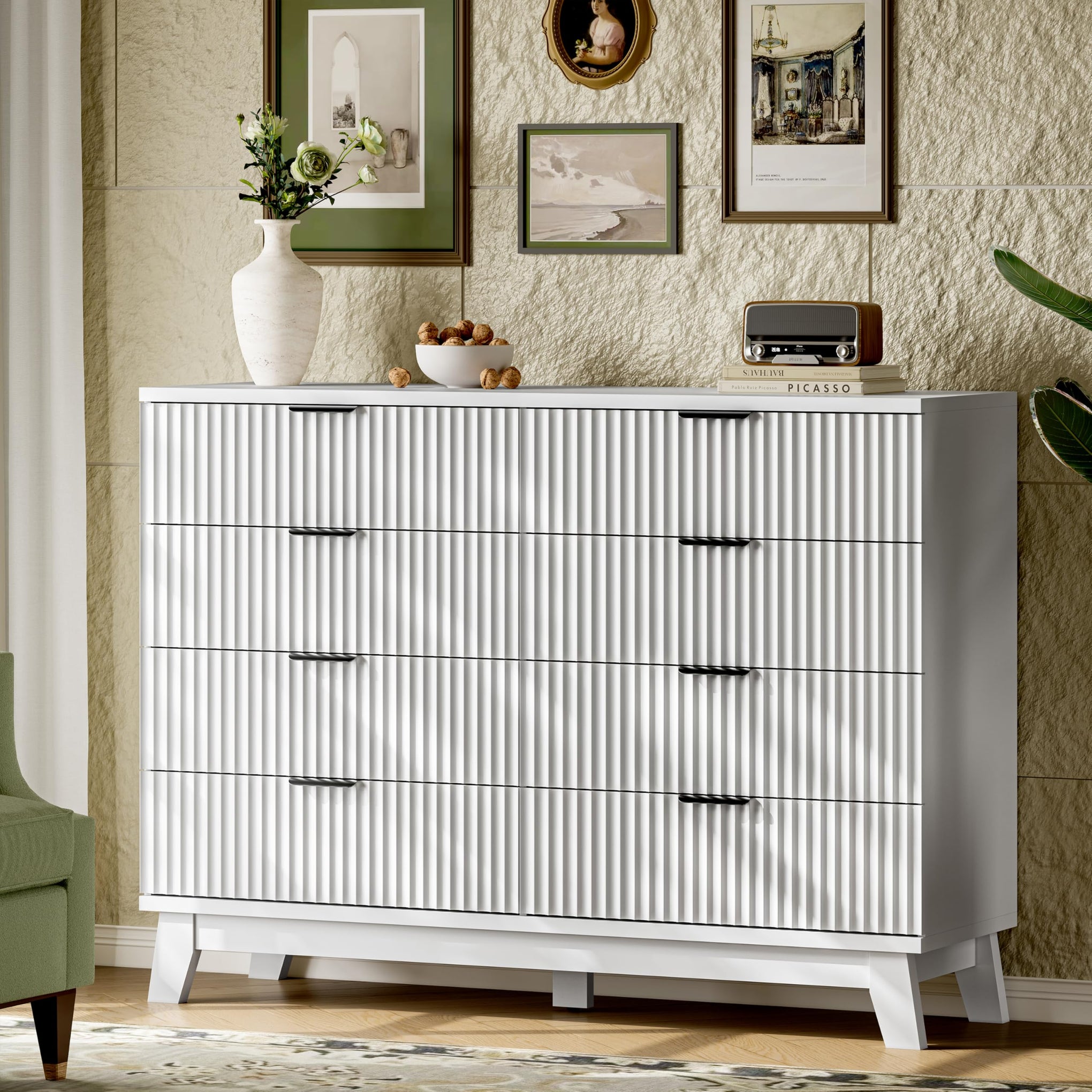 Fluted Dresser with 8 Drawers