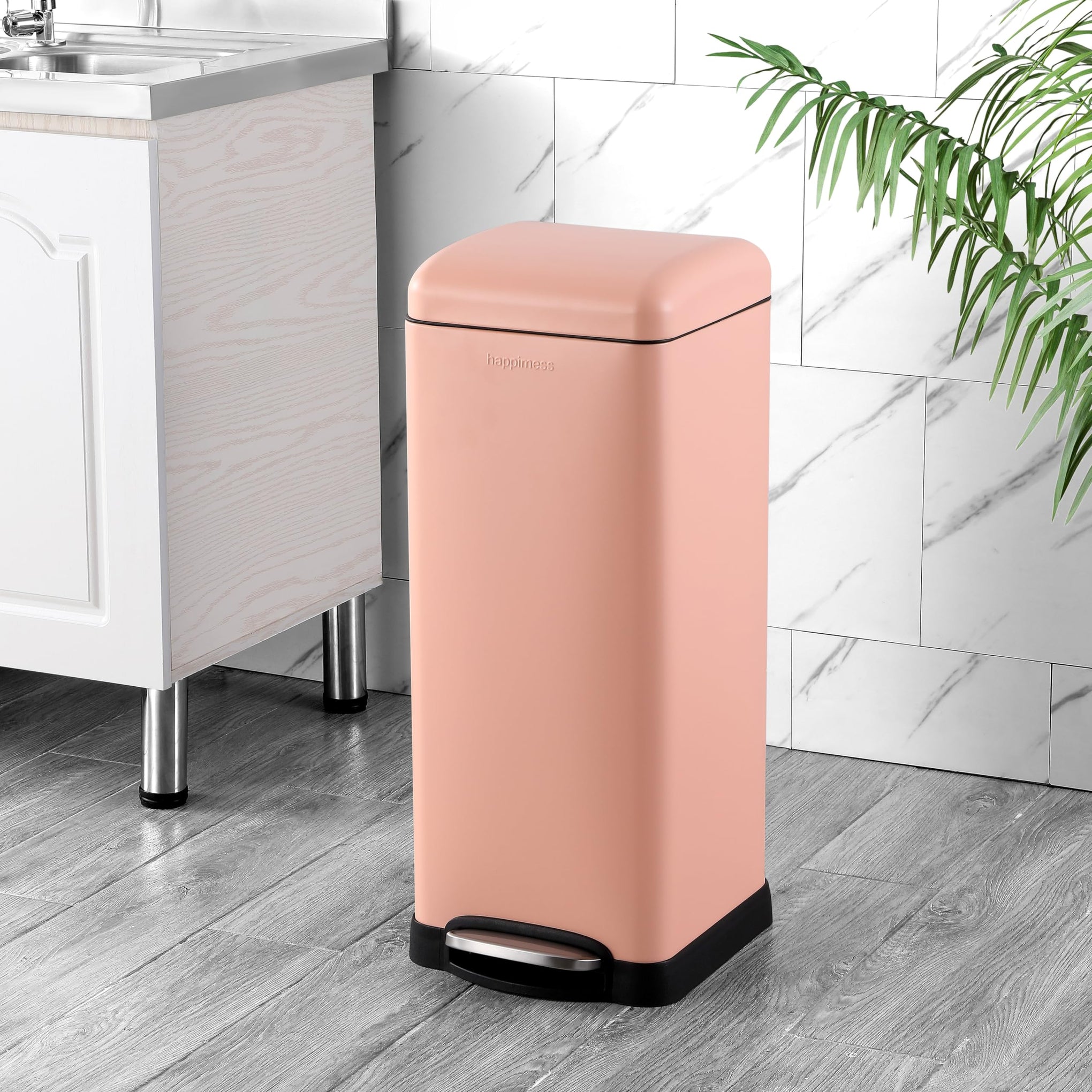 Betty 8 Gal Step Trash Can Soft