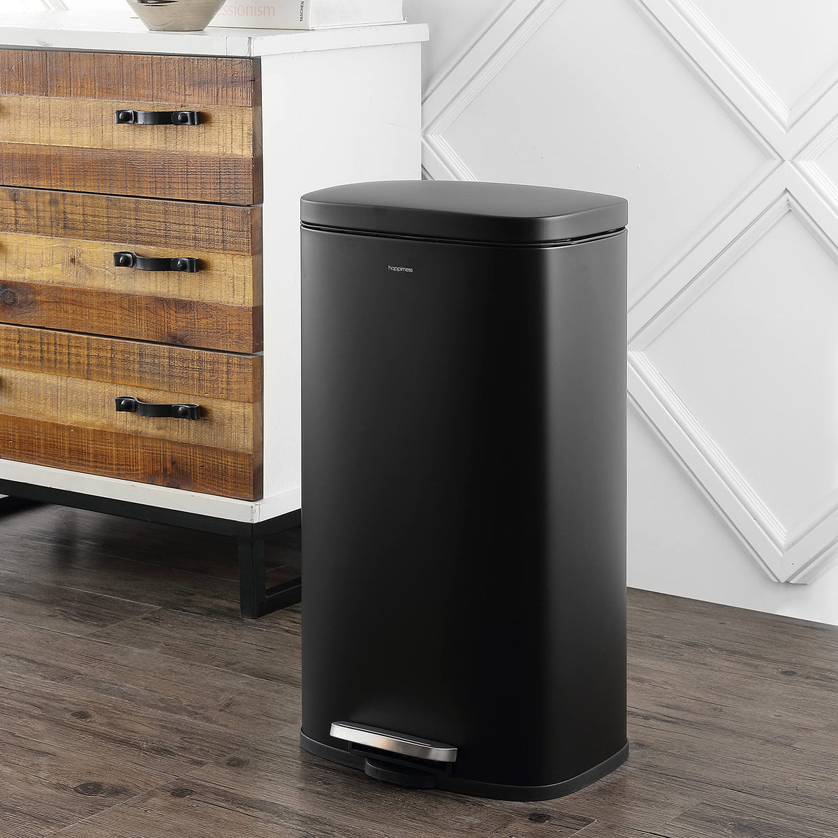 Curtis 8 Gal Step Trash Can Soft Close 25"
