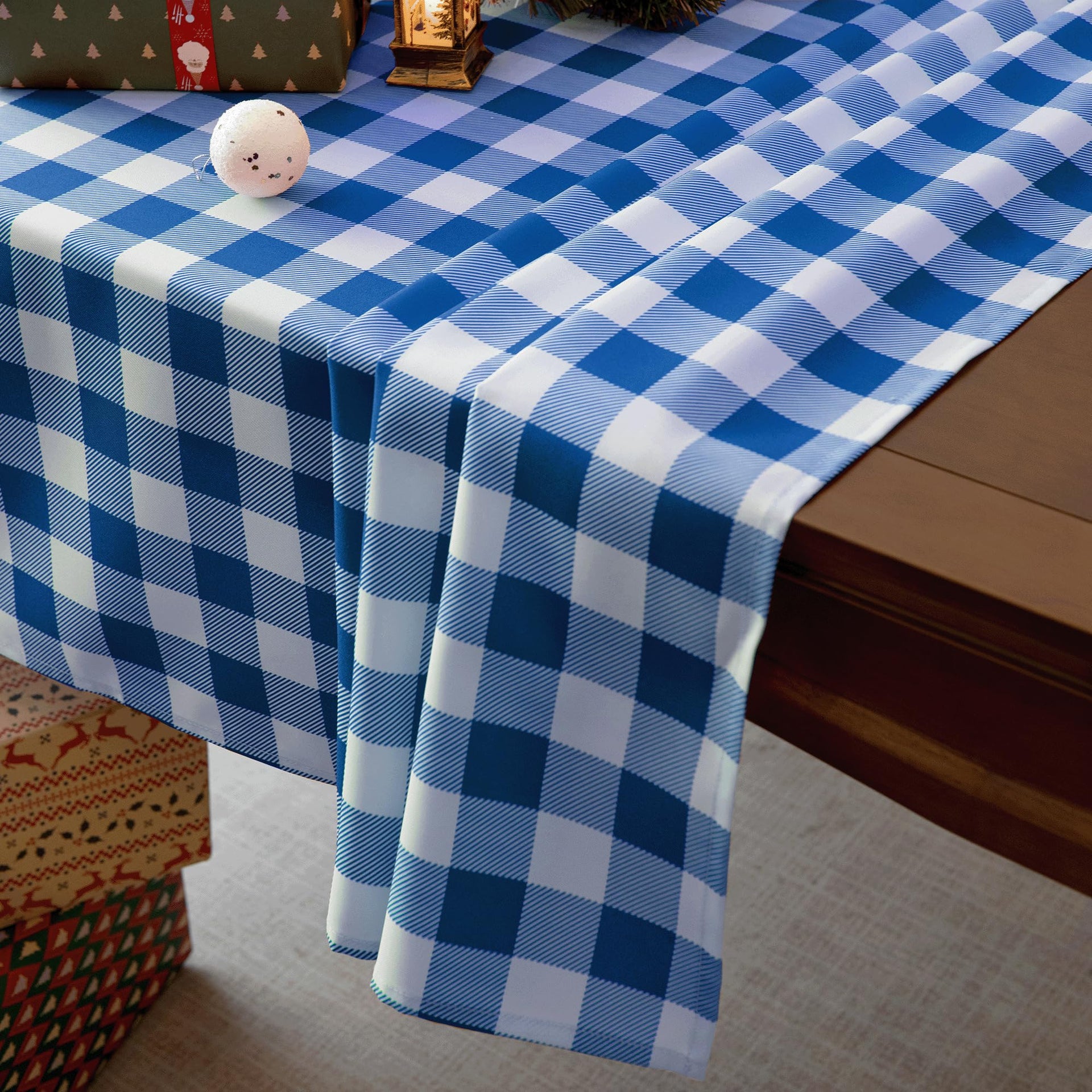 Classic Gingham Tablecloth Fabric