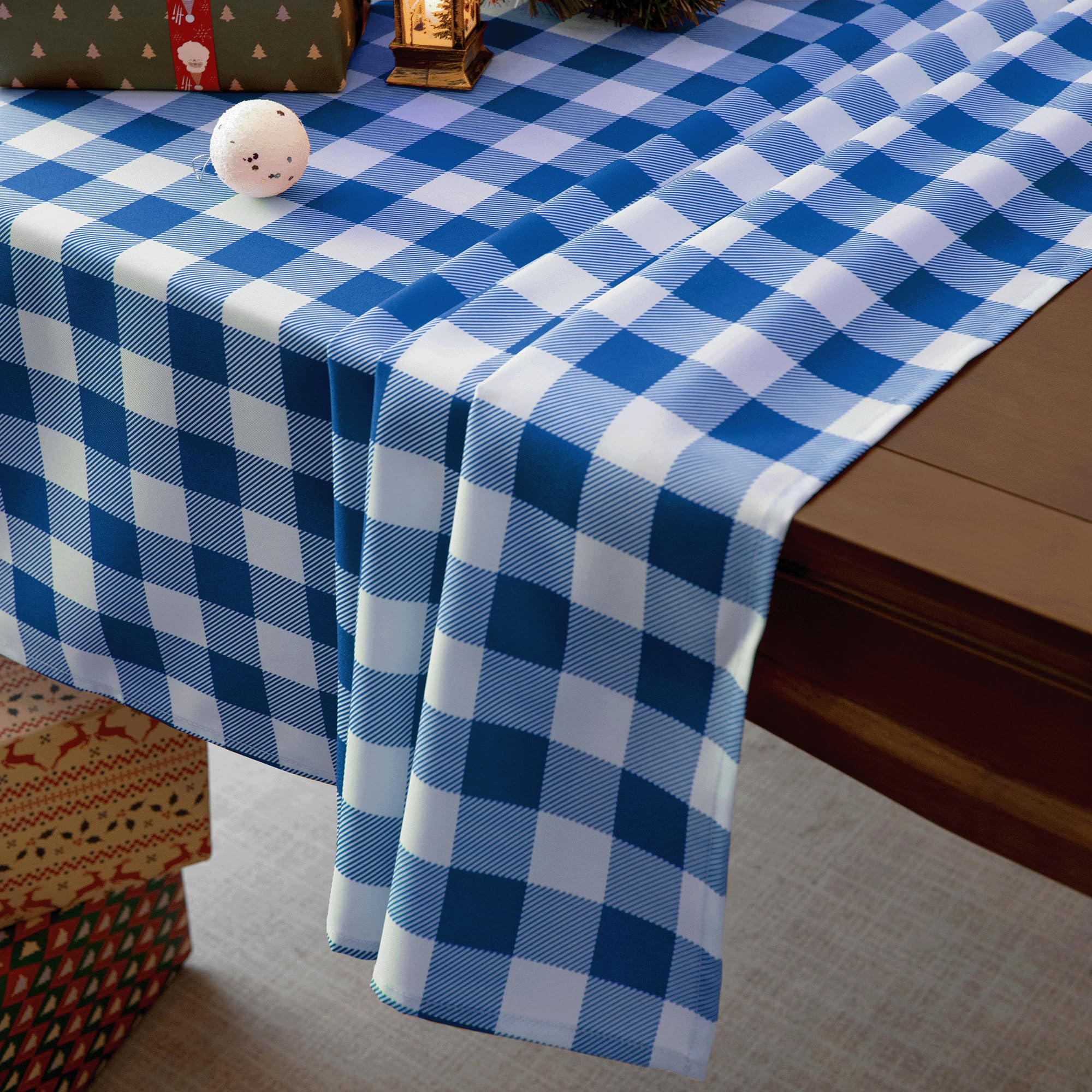 Classic Gingham Tablecloth Fabric