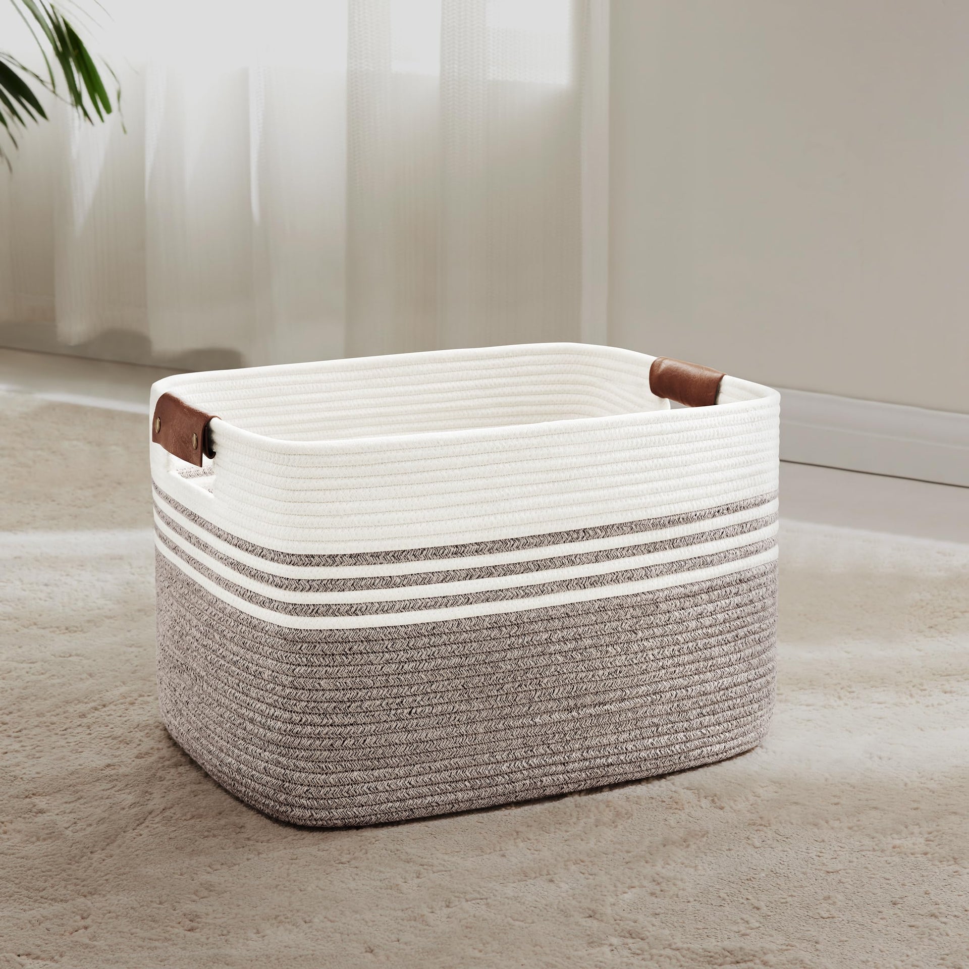 45L Woven Laundry Basket Hamper with Leather Handles