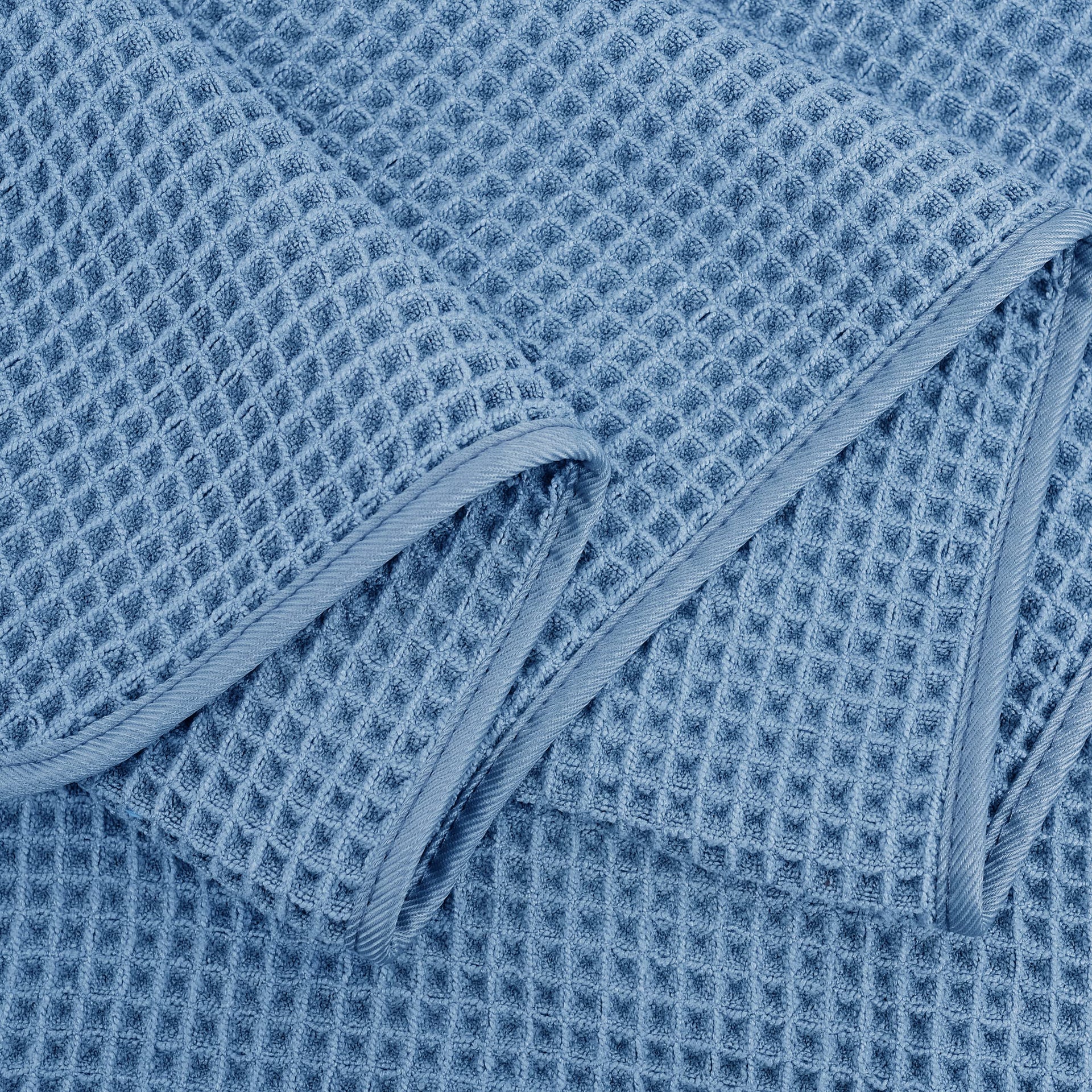 430 GSM Poly Blend Microfiber Quick Dry Waffle Bath Towel (4 Count)