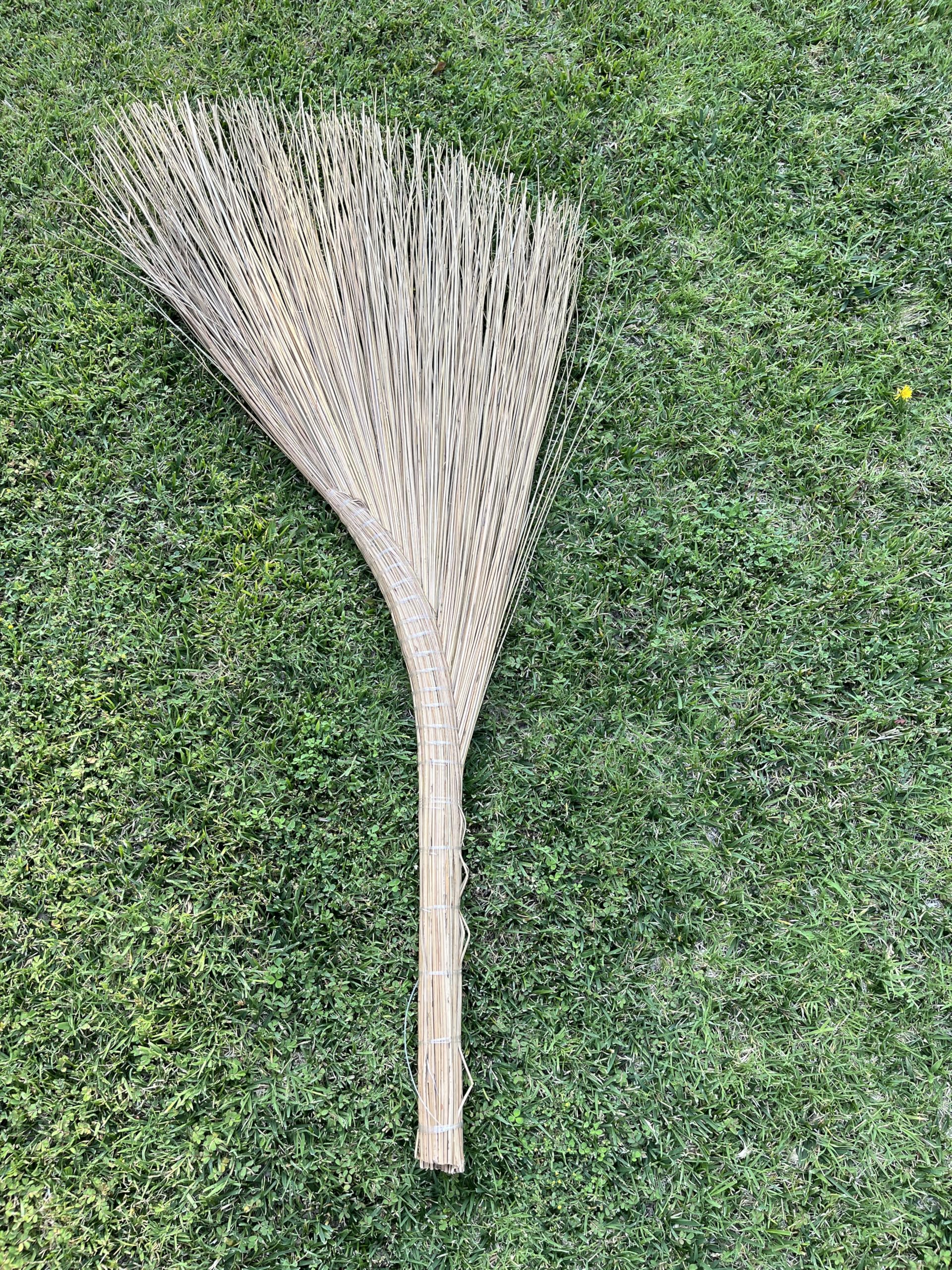 Vietnamese Natural Straw Broom