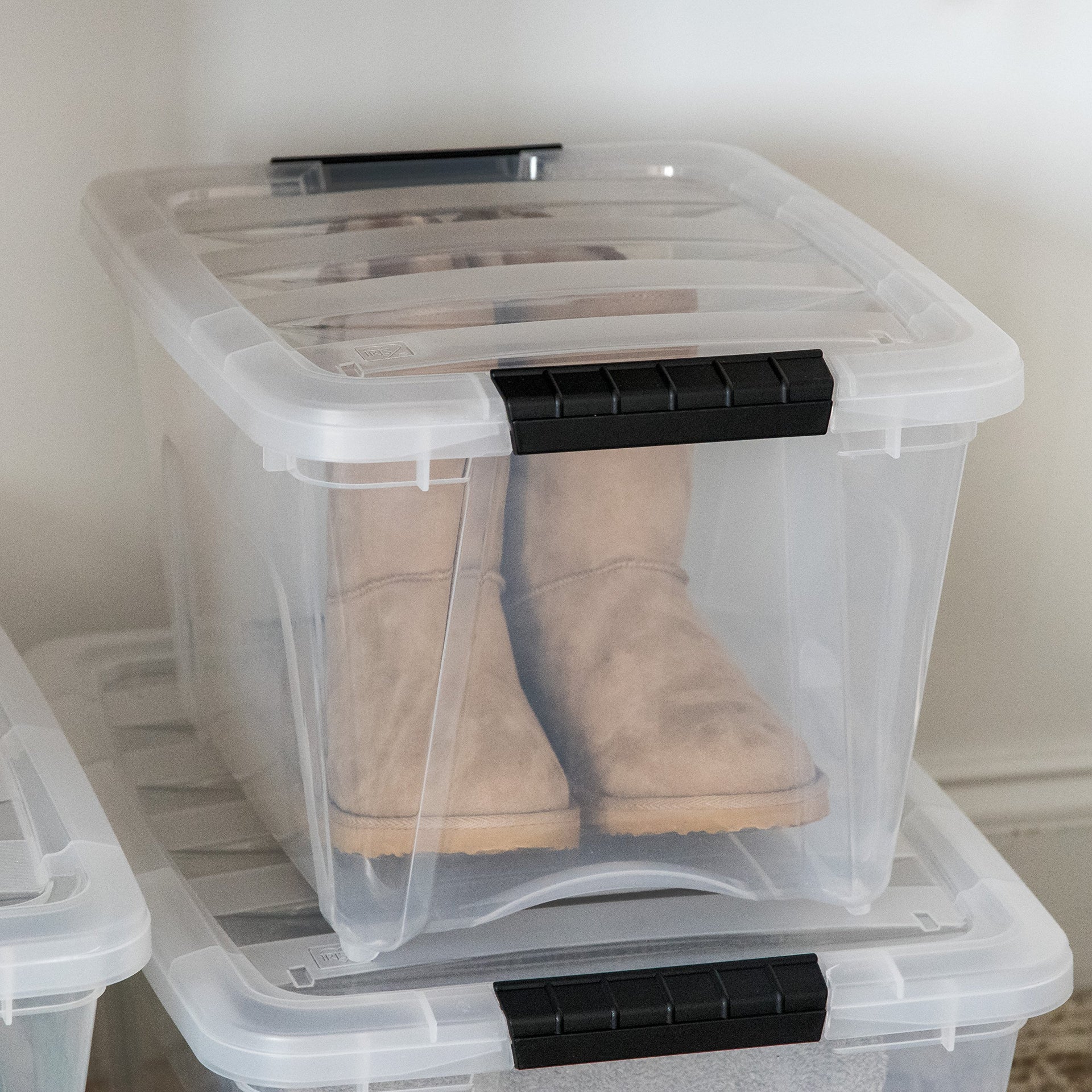 6 Pack 19 Quart Storage Bins with Lids (6 Count)