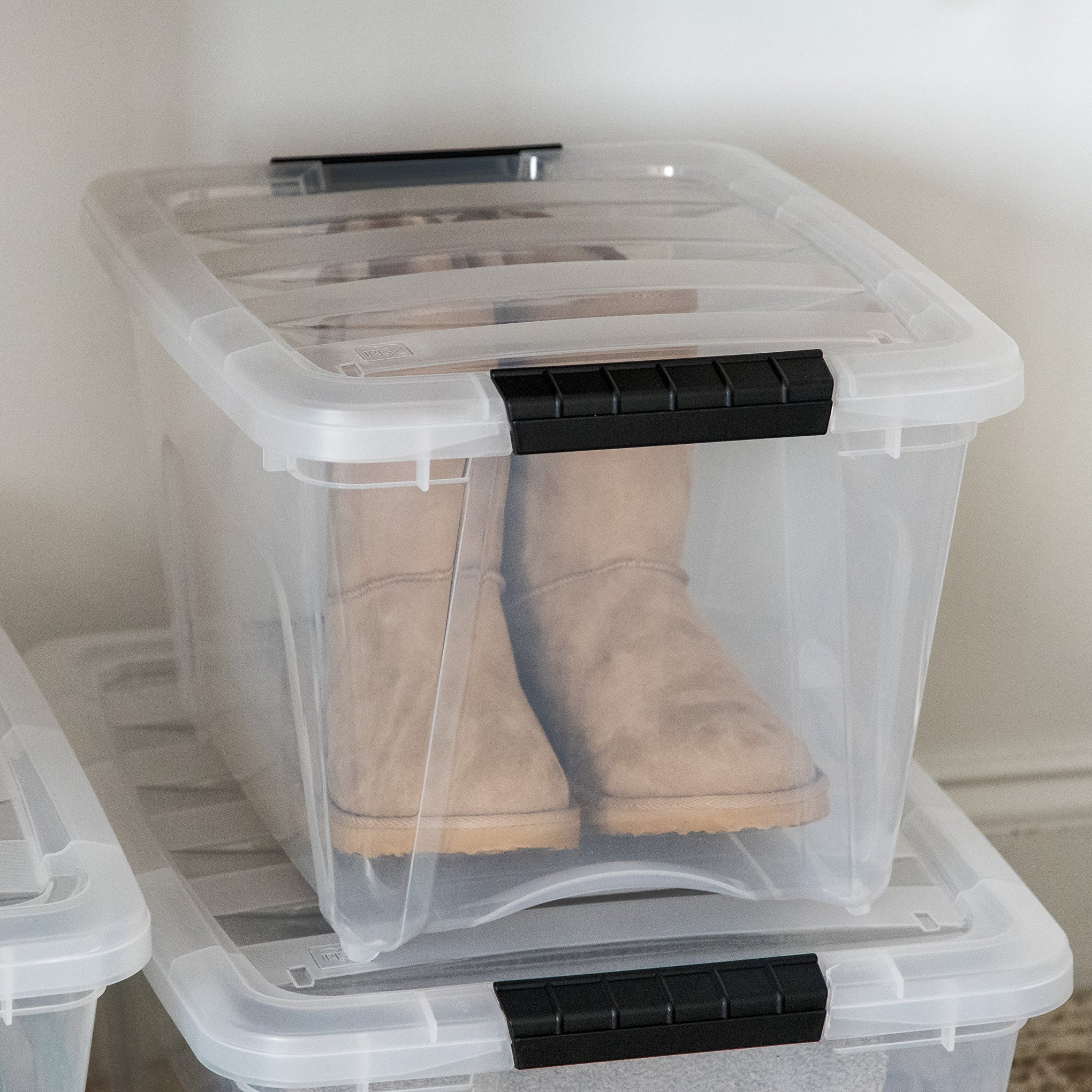 6 Pack 19 Quart Storage Bins with Lids (6 Count)