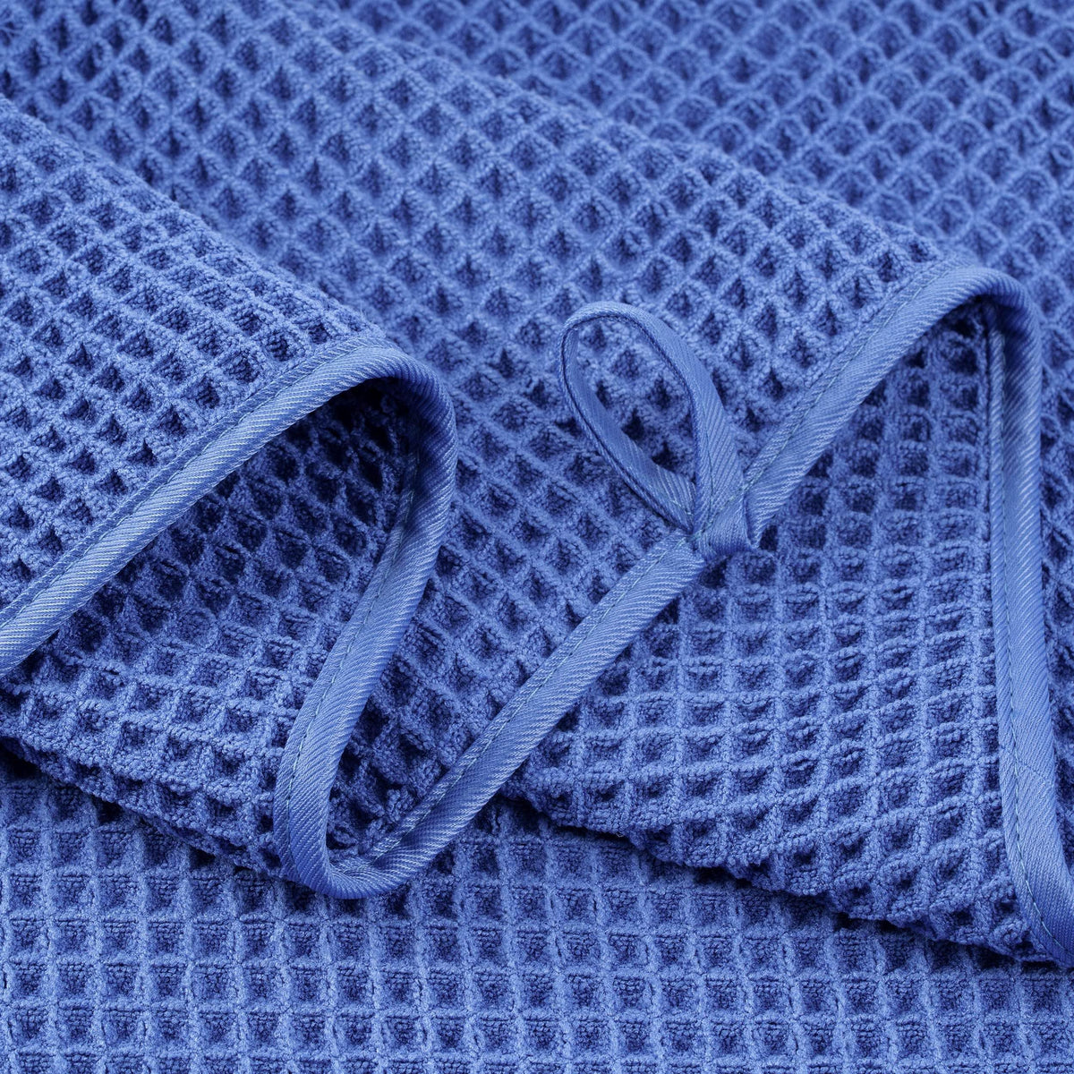 430 GSM Poly Blend Microfiber Quick Dry Waffle Bath Towel (4 Count)